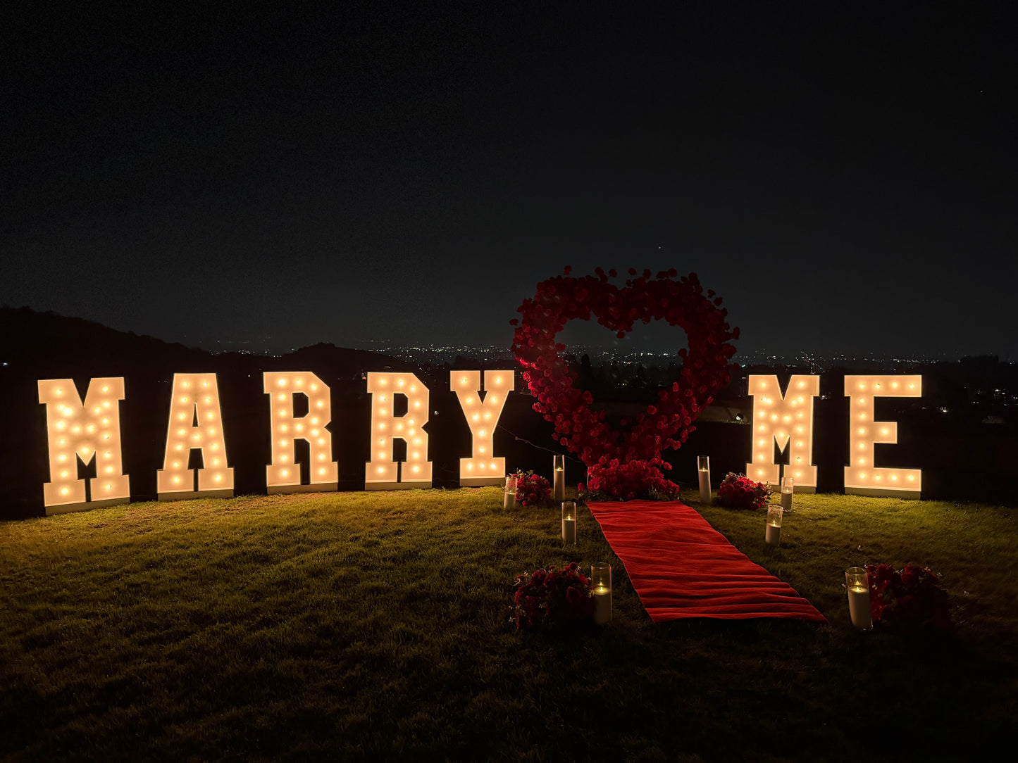 MARRY ME AND RED HEART